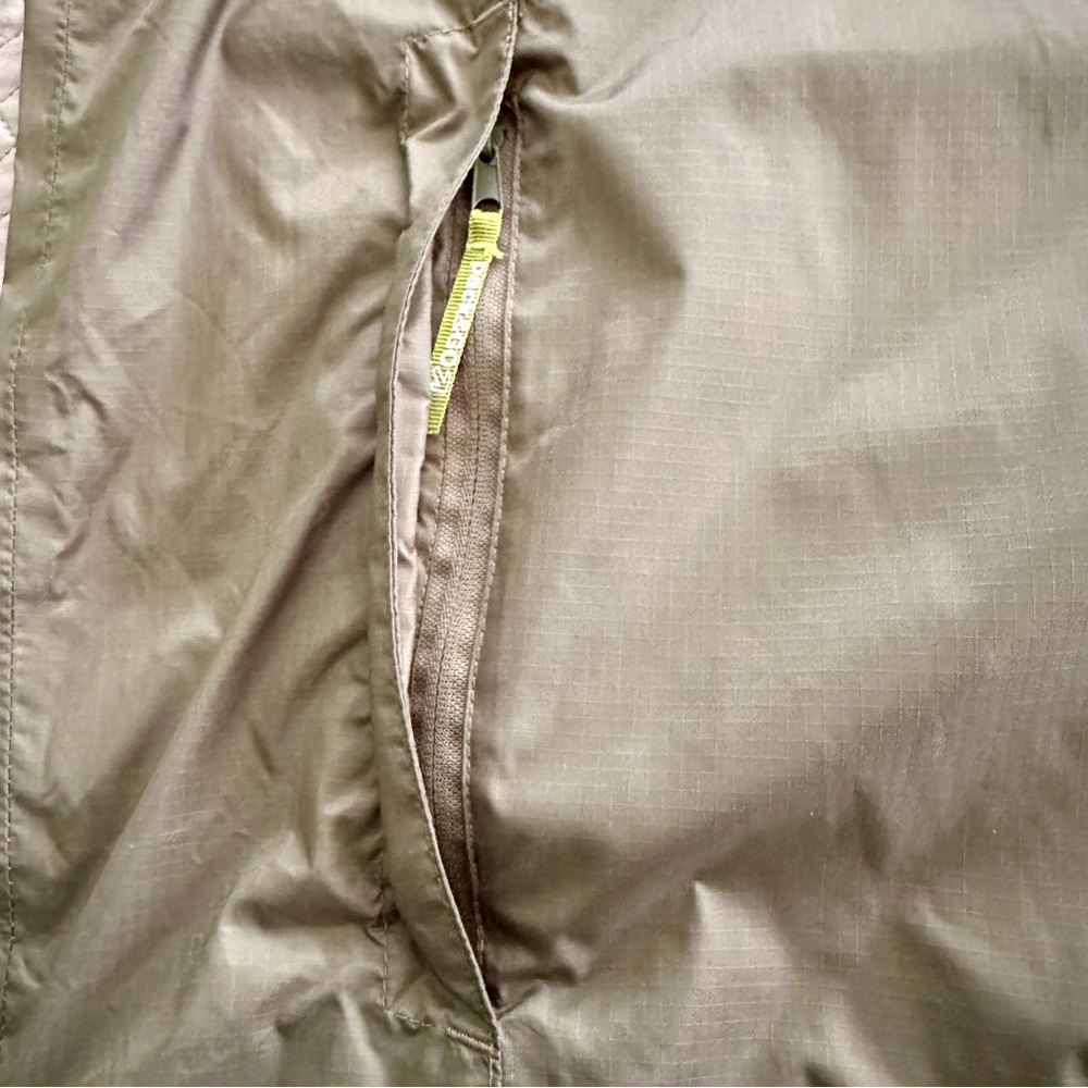 Kathmandu Olive Green Pack and Go Jacket XXL - Picture 5 of 10